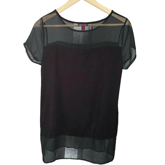 Vince Camuto Black Sheer Chiffon Tunic Top Blouse Shirt Small High Low - Picture 2 of 3